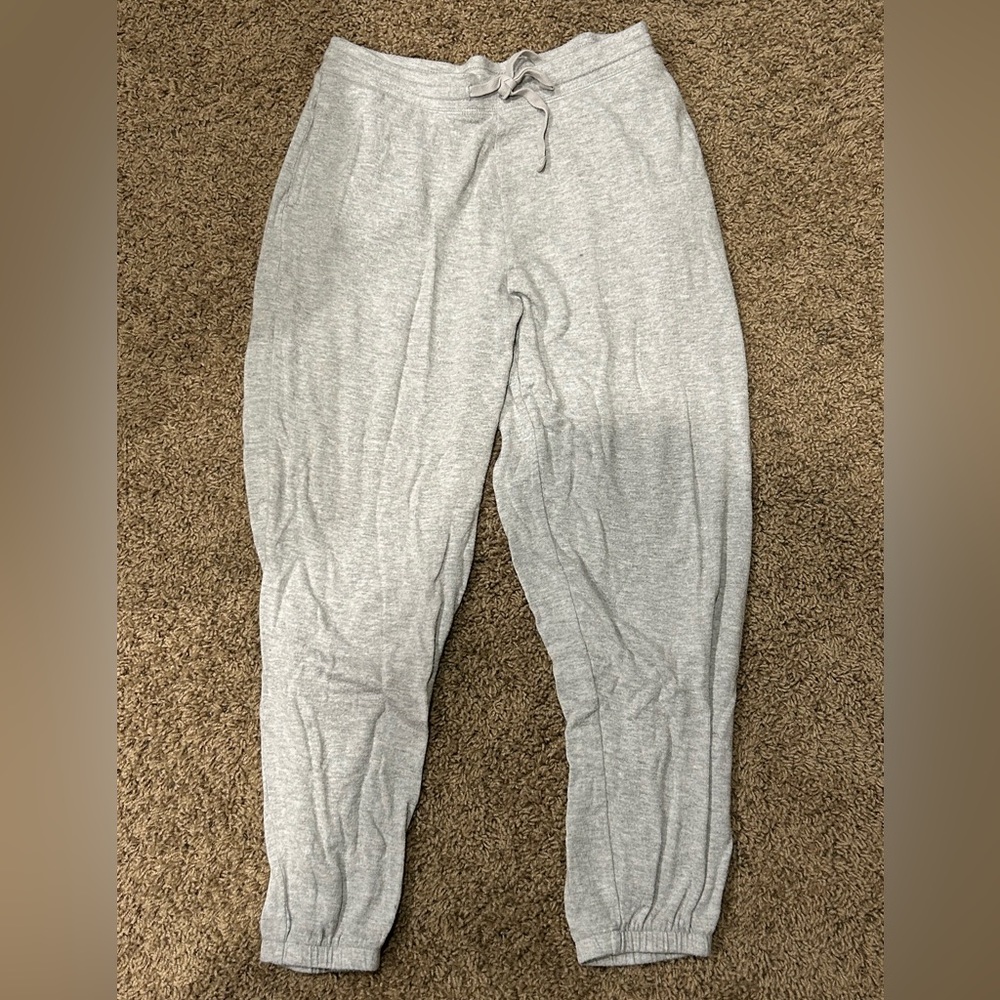gray comfy sweatpants